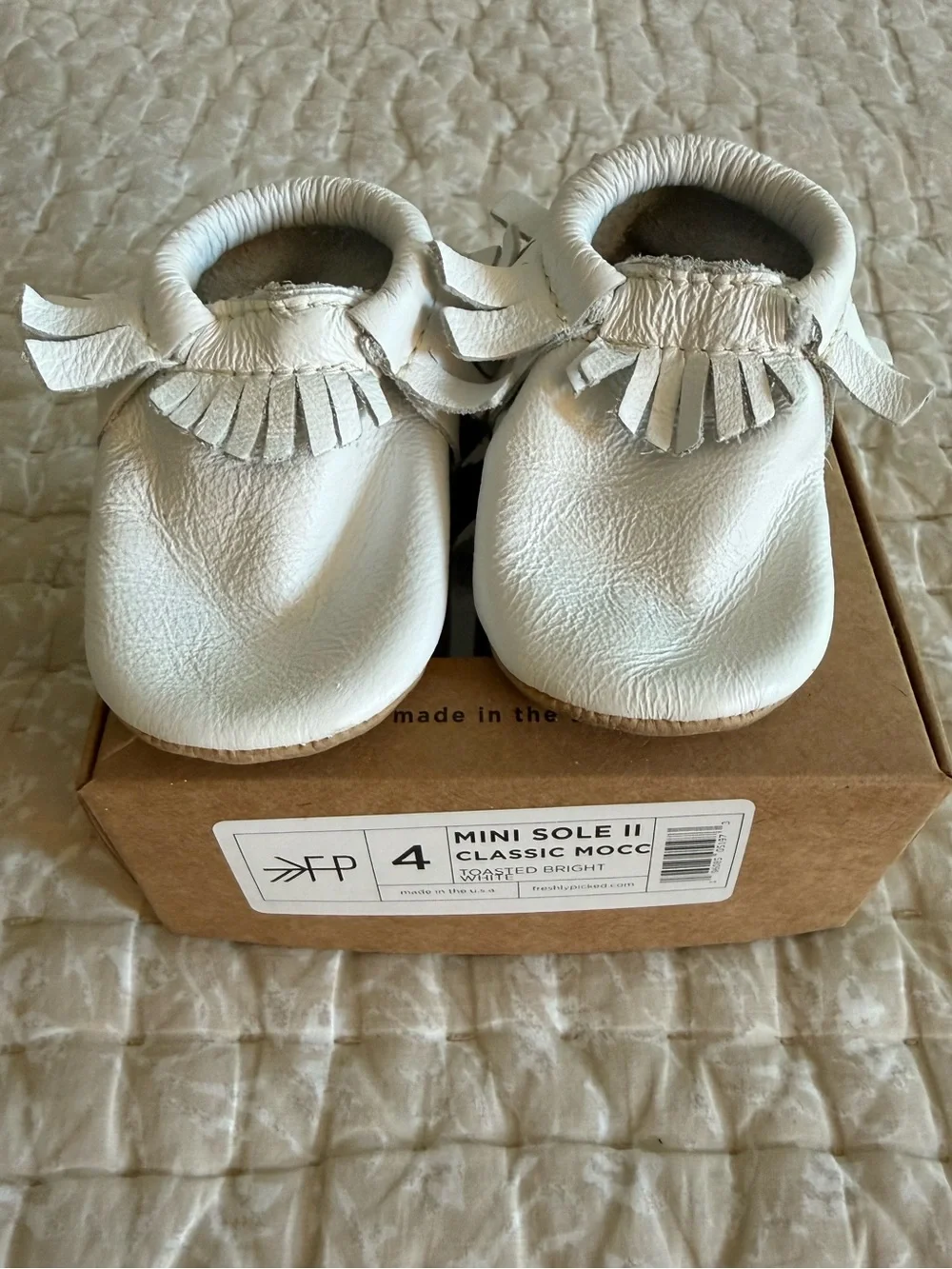 Freshly Picked Baby Girl Size 4 White Classic Moccasin Shoe